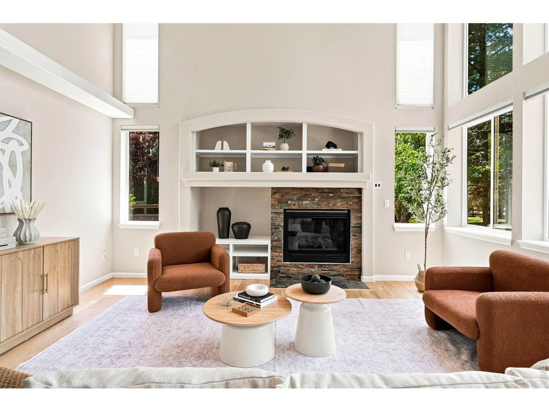 Photo of 2854 Blue Jay Way