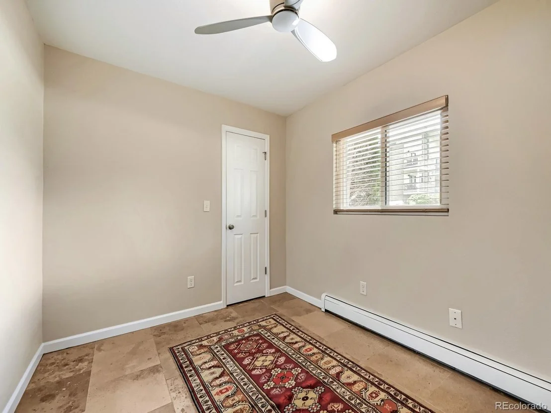 Photo of Unit 8 at 695 Manhattan Dr
