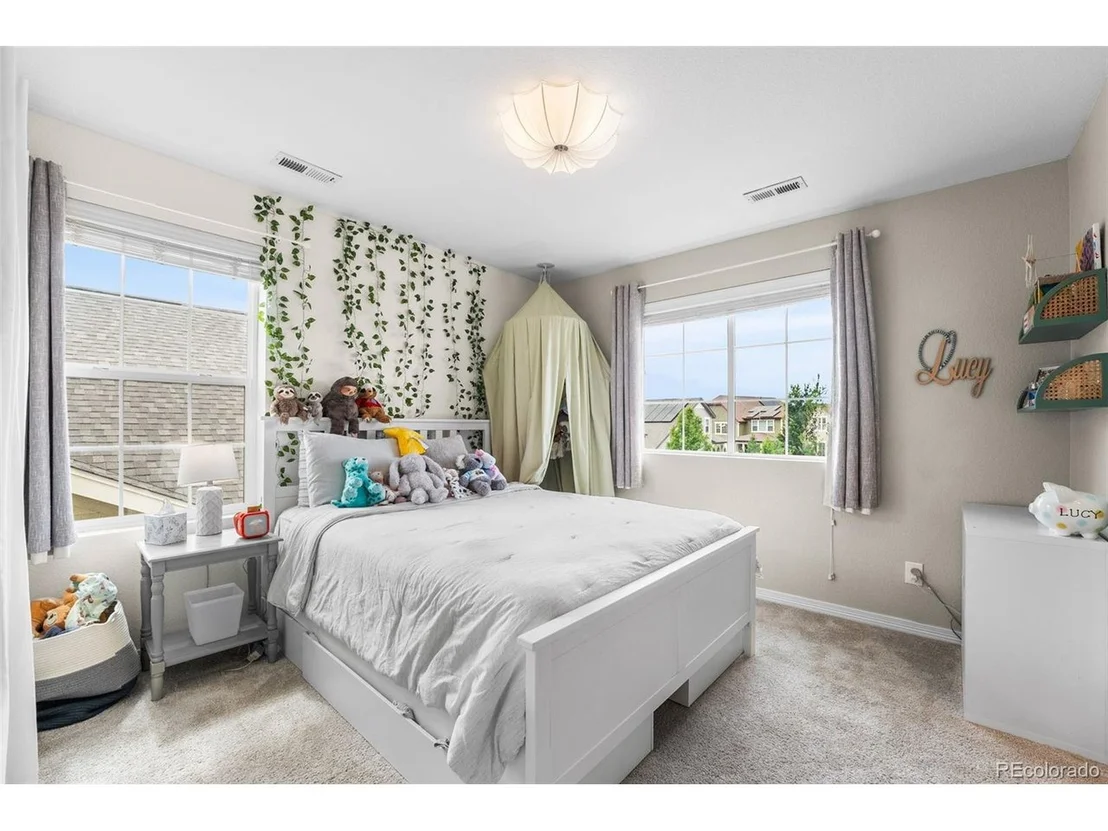Photo of 2679 Leafdale Cir