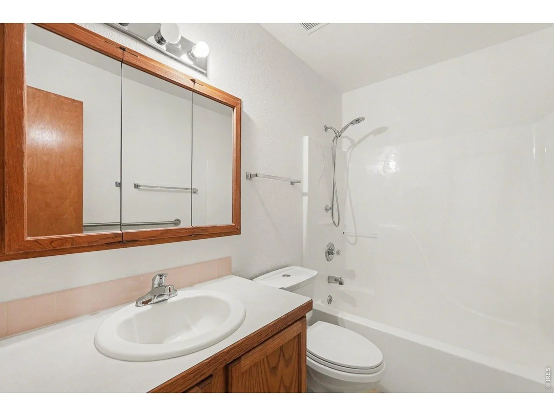 Photo of 463 Stevens Cir