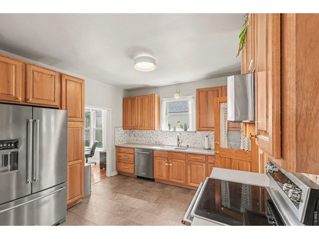 Photo of 222 Maple Ave