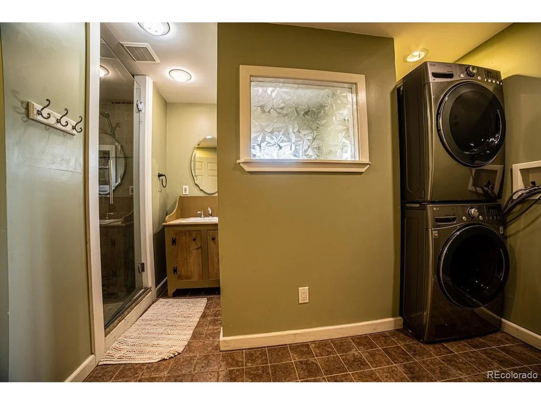 Photo of 160 Foxtail Cir