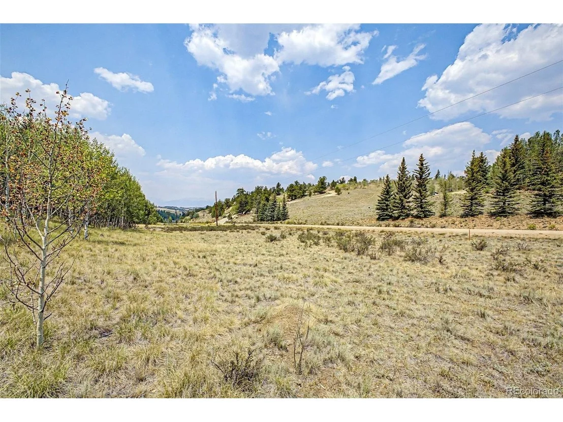 Photo of 360 Palomino Dr