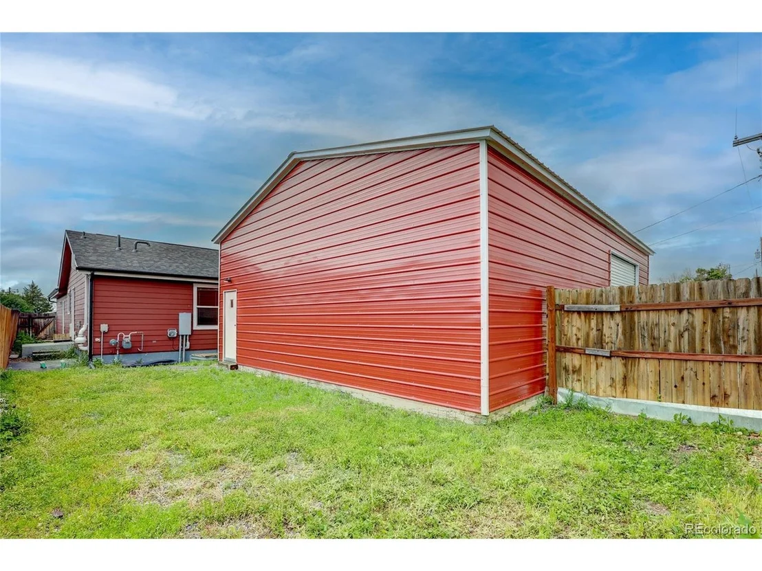 Photo of 535 N 5th St