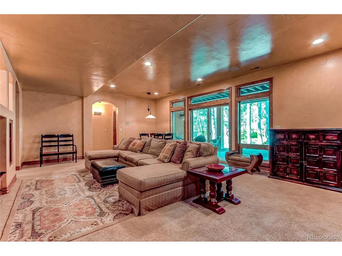 Photo of 17330 Lamplight Dr
