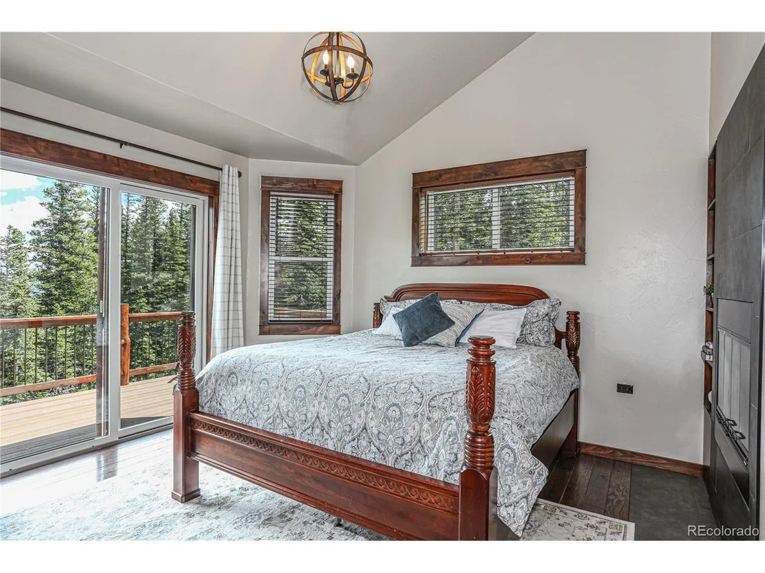 Photo of 598 Prunes Pl