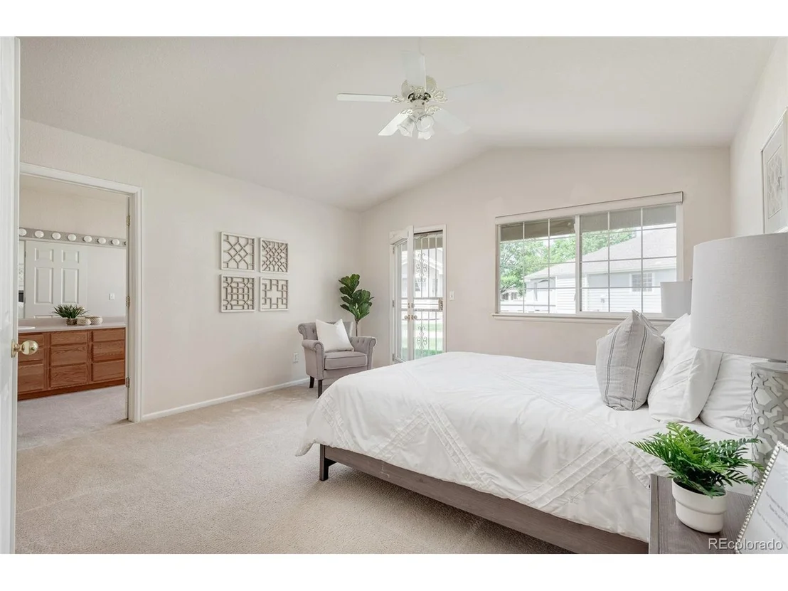 Photo of 3969 Lee Cir