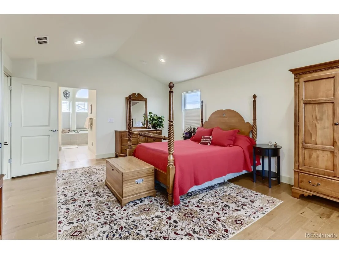 Photo of 3149 Ballentine Blvd