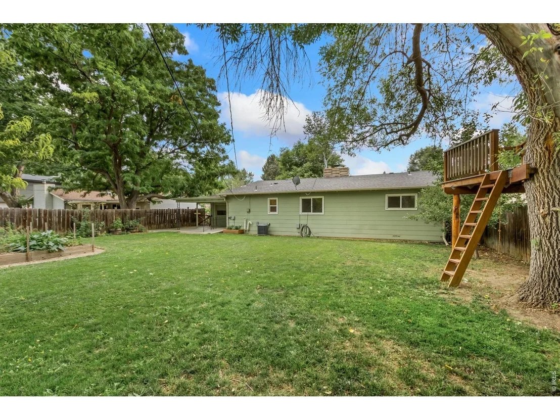 Photo of 3300 Tharp Dr