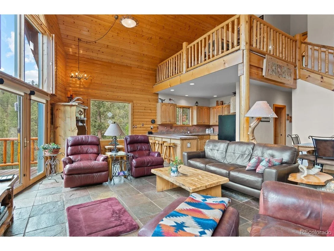 Photo of 27264 Schuyler Gulch Rd