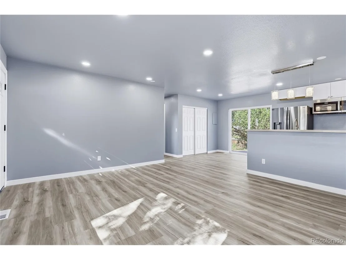 Photo of 9465 Damon Dr