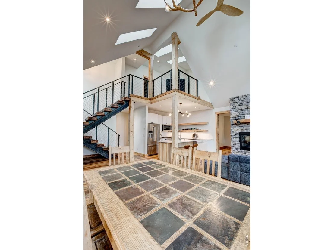Photo of 964 Ski Rd