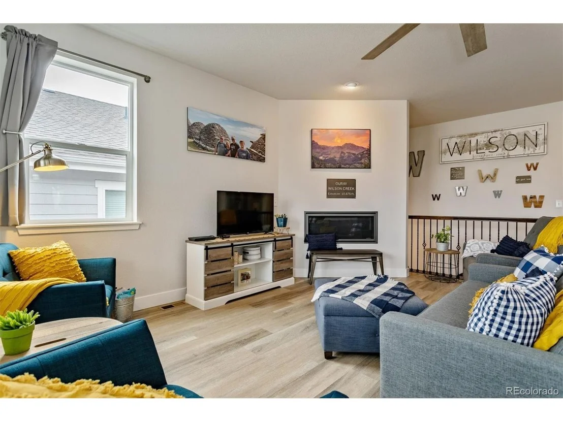 Photo of 2066 Peralta Loop