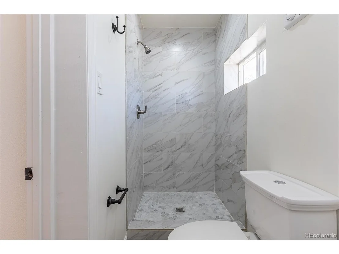 Photo of 1675 Wabash St