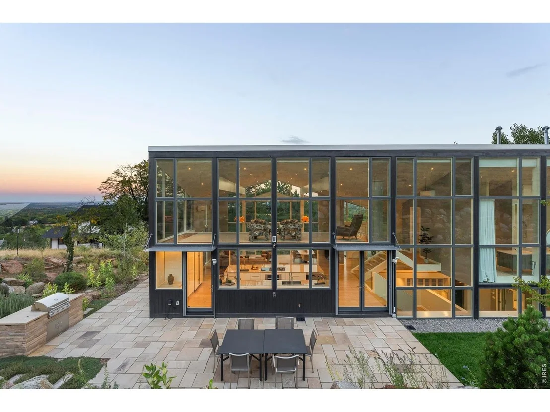 Photo of 250 Cactus Ct