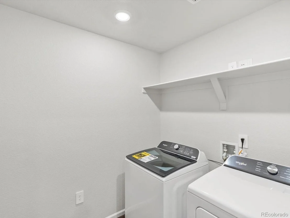 Photo of Unit 2 at 1600 Riverplace Dr