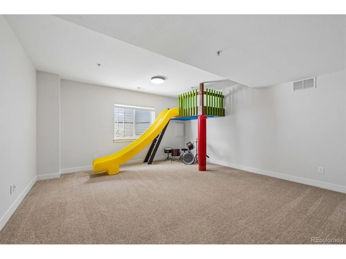 Photo of 3924 W 116th Way