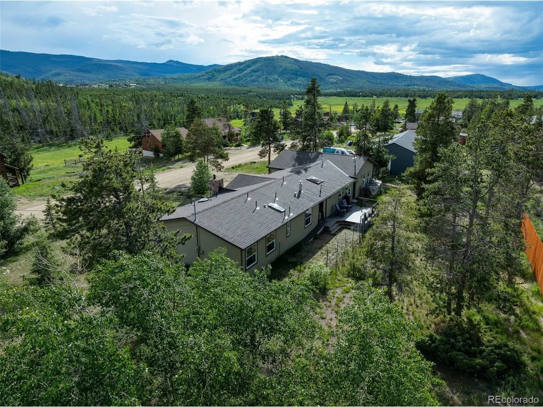 Photo of 327 County Road 5212