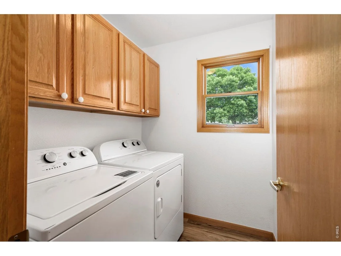 Photo of 532 Trailwood Cir