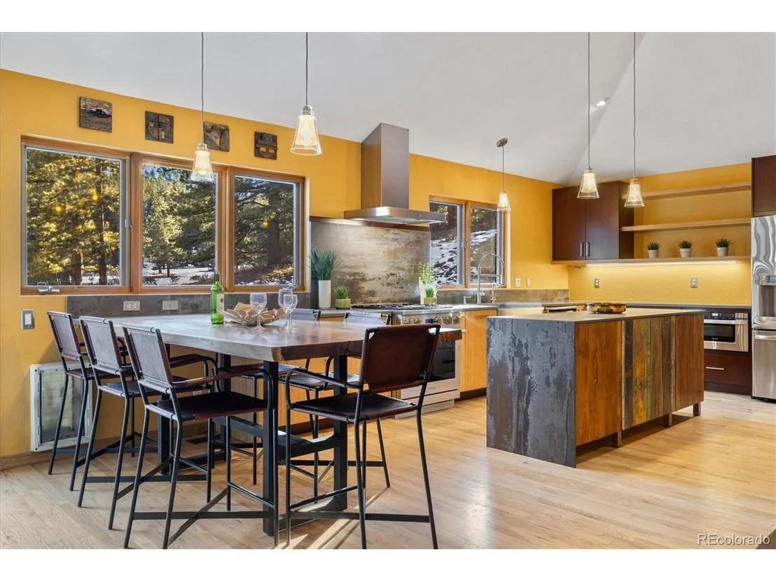 Photo of 30444 Ruby Ranch Rd