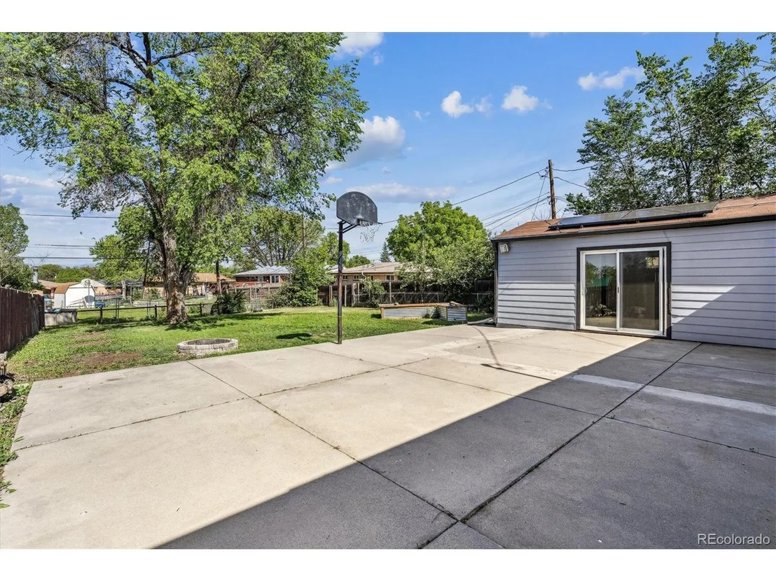 Photo of 8641 Lowell Blvd