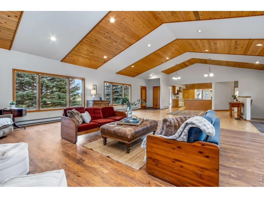 Photo of 400 Gait Cir