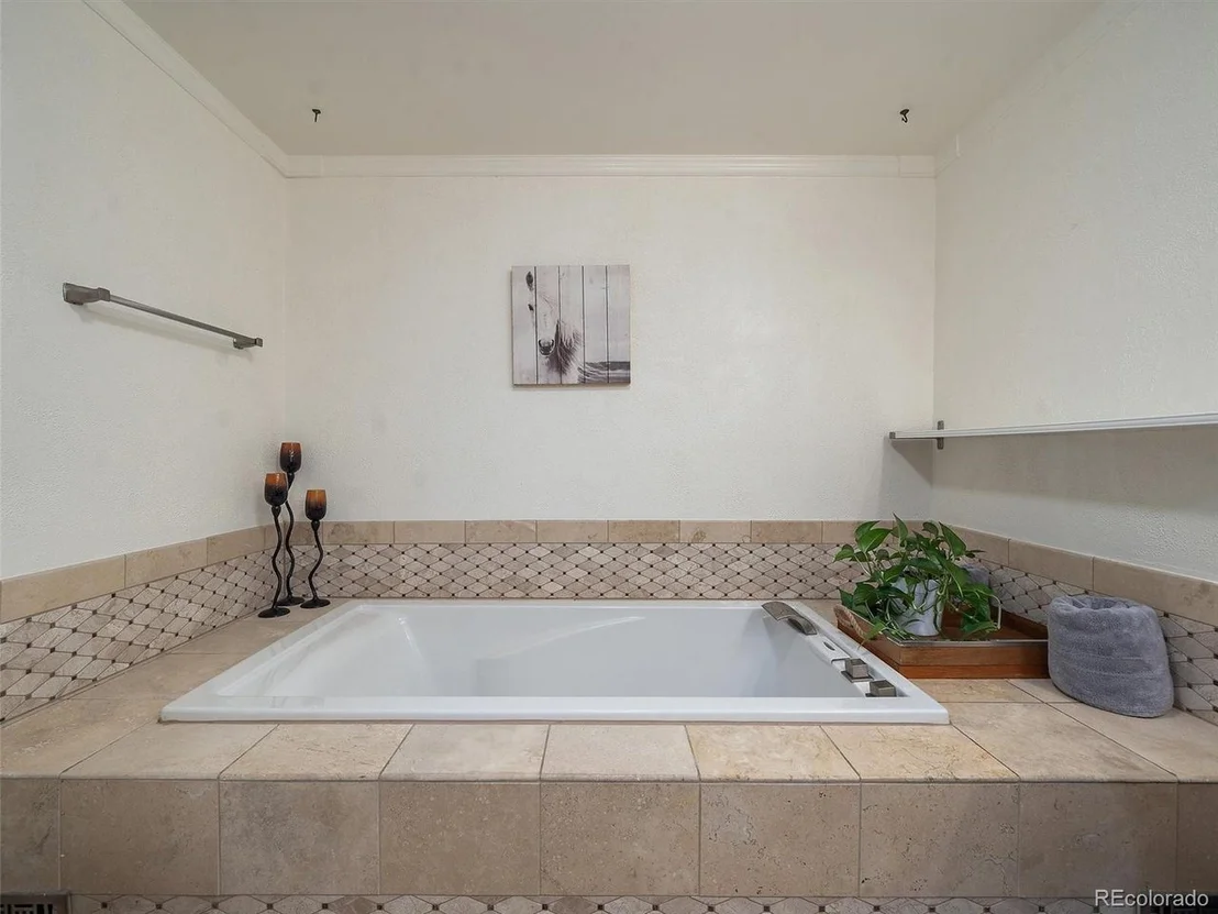 Photo of 2572 Aspen Spring Dr