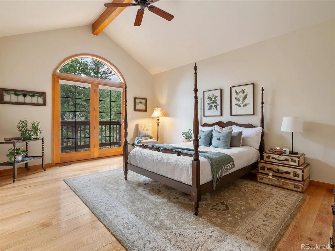 Photo of 27336 Mountain Park Rd