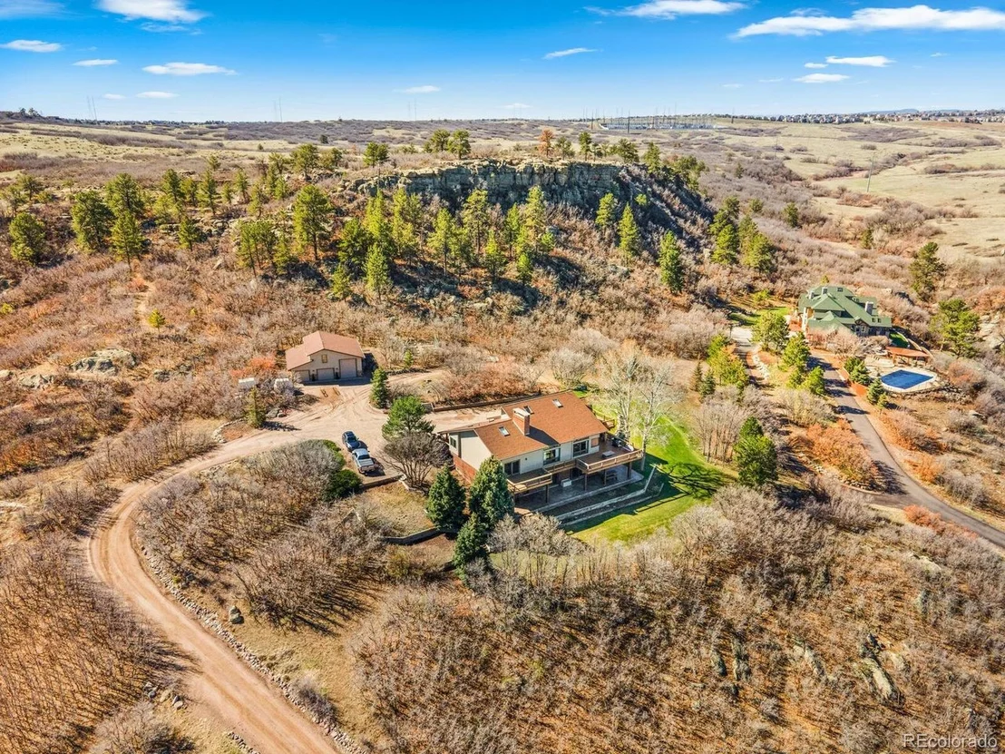 Photo of 836 Valley Rd