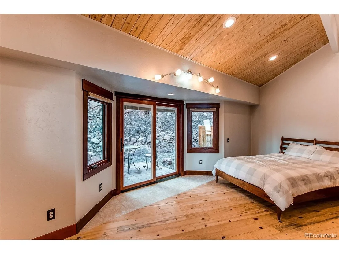 Photo of 31227 Conifer Mountain Dr