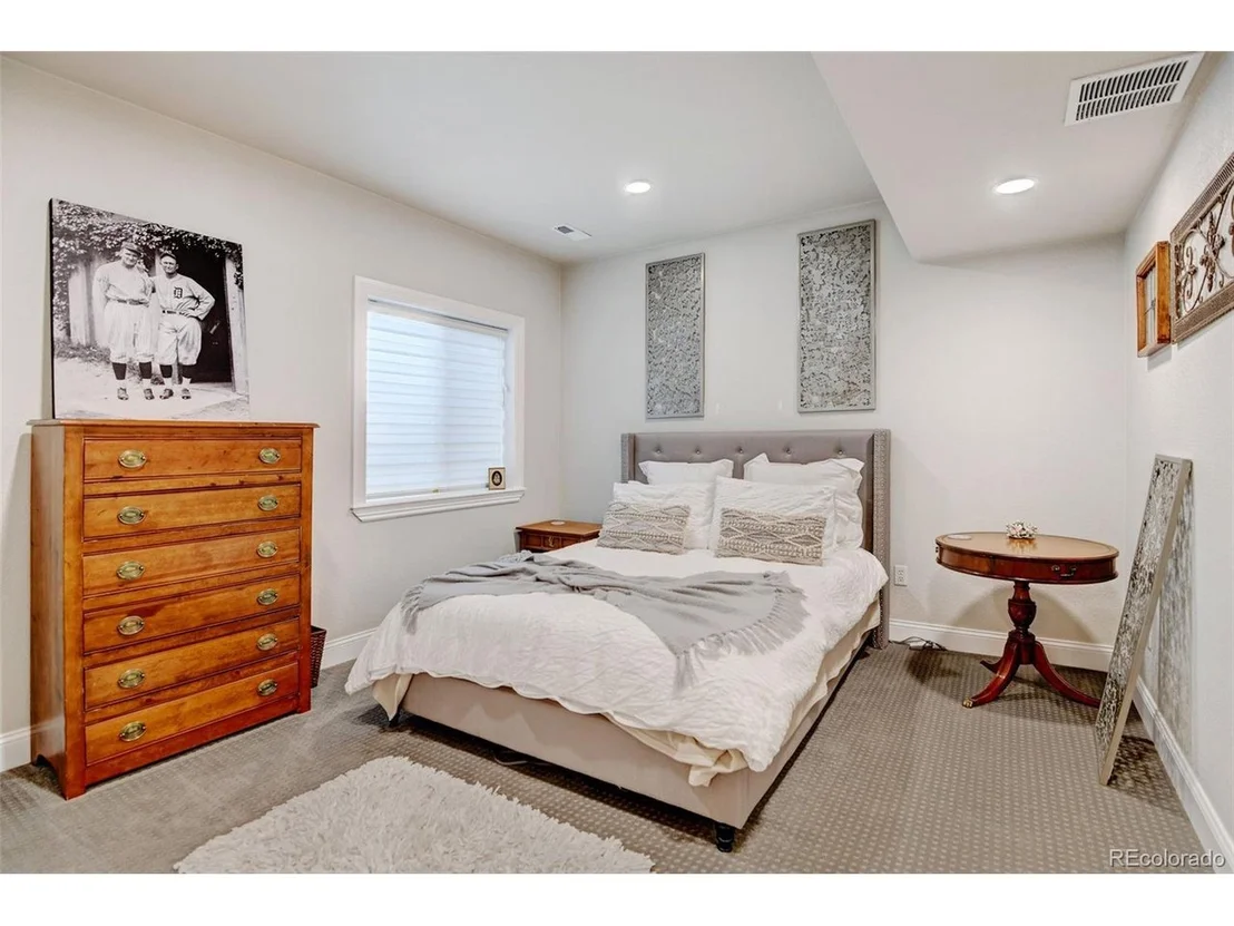 Photo of 8262 Moss Cir