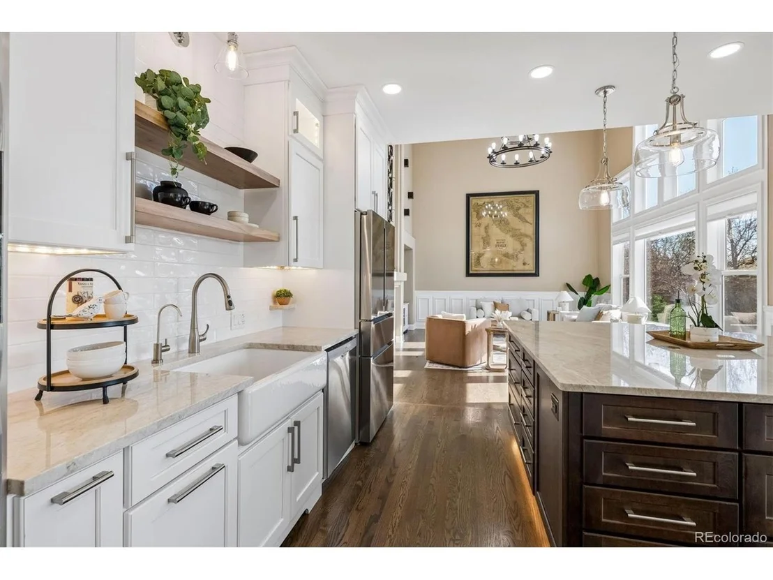 Photo of 10310 Charissglen Cir