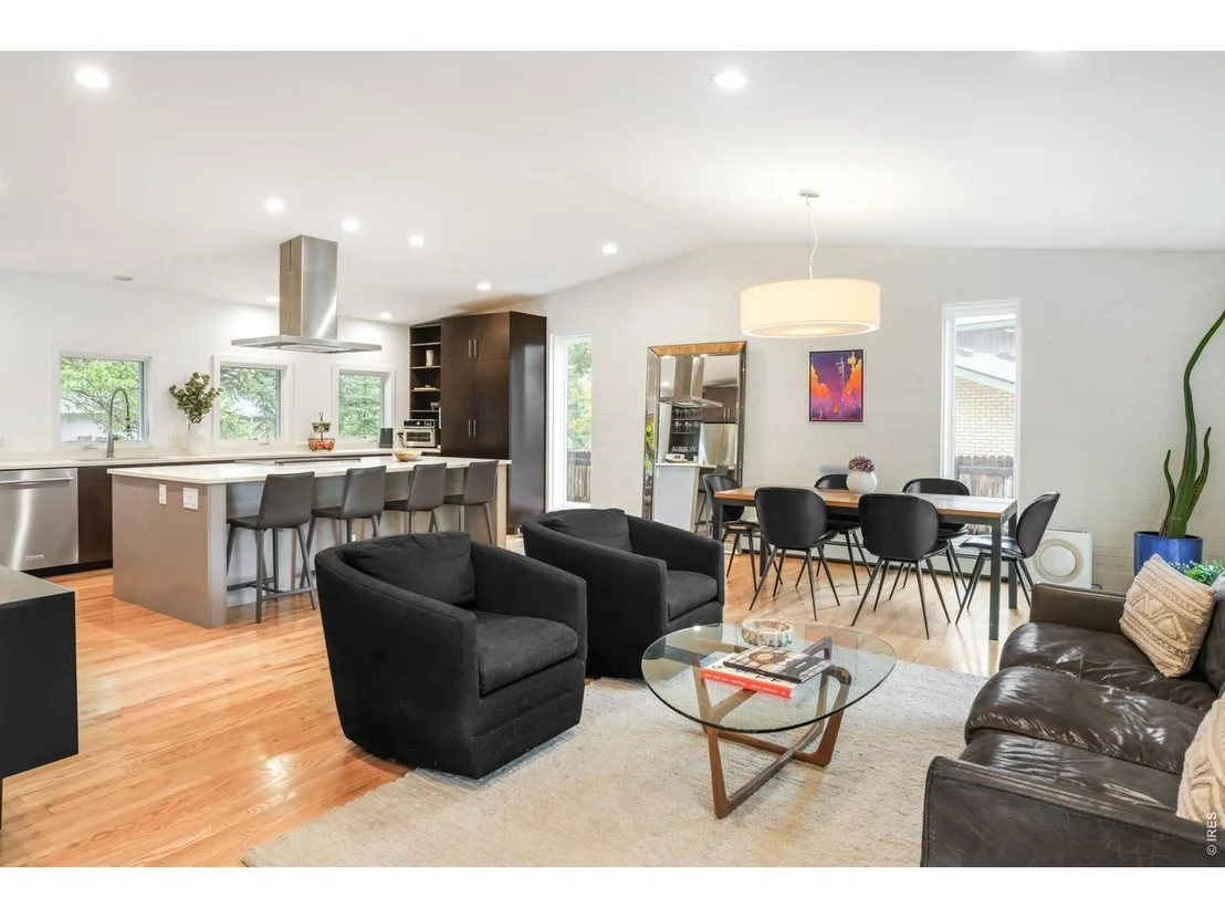 Photo of 200 Mohawk Dr