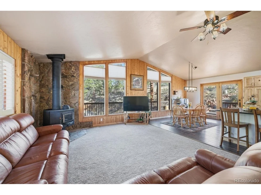 Photo of 33799 Warren Rd