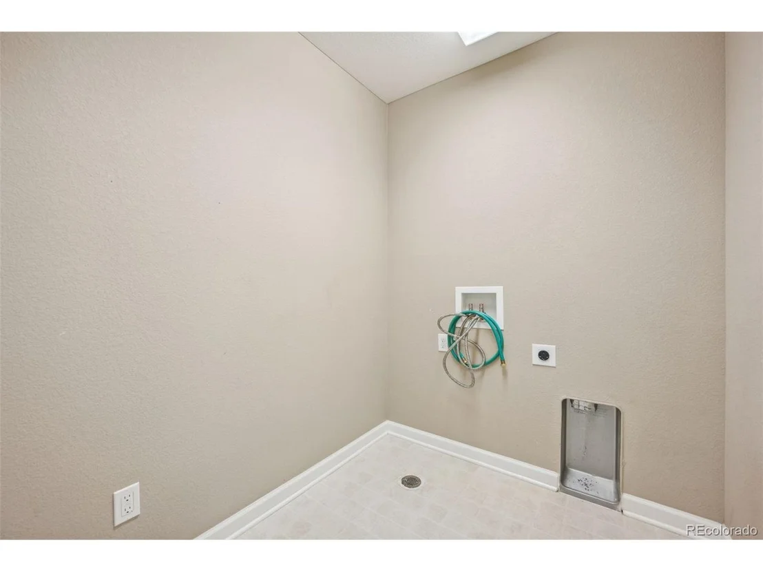 Photo of 6511 Empire Ave