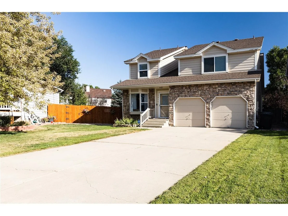Photo of 3816 E 130th Cir