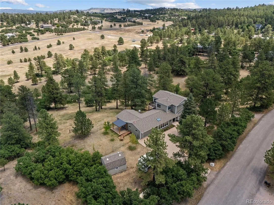 Photo of 3919 Woods Rd