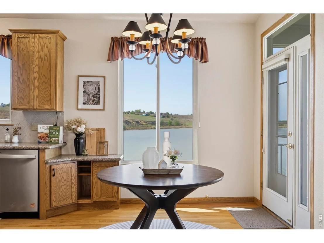 Photo of 510 Lakeside Pl