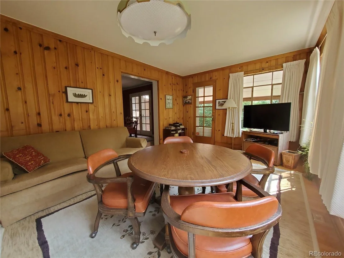 Photo of 356 Dexter St
