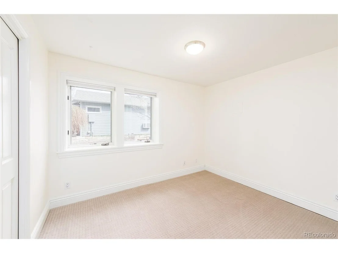 Photo of 501 Pleasant St