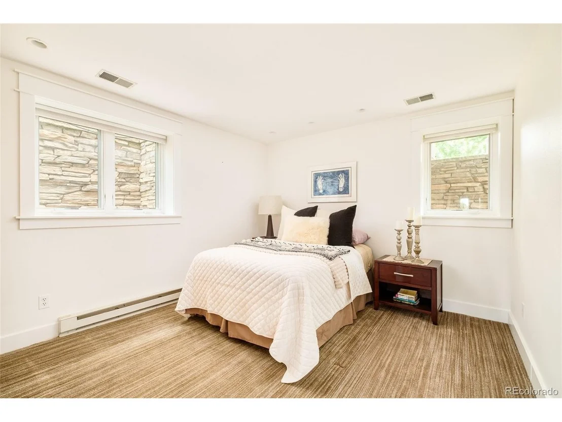 Photo of 485 Quail Cir