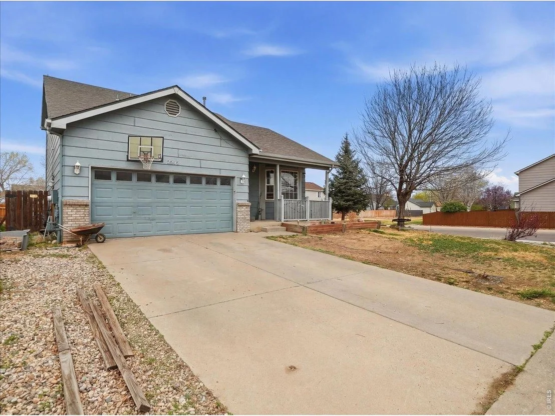 Photo of 2215 Nicholas Dr