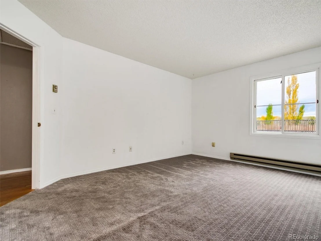 Photo of 657 Wade Rd