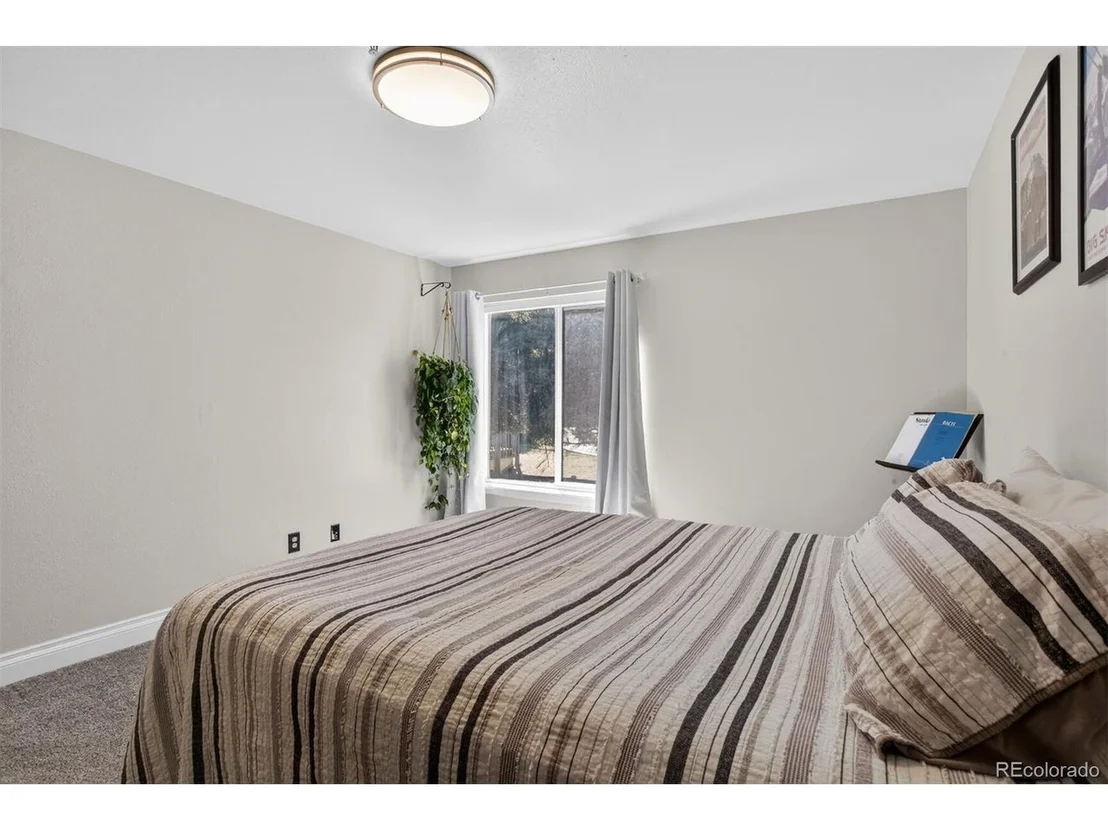 Photo of Unit 218 at 2727 Folsom St