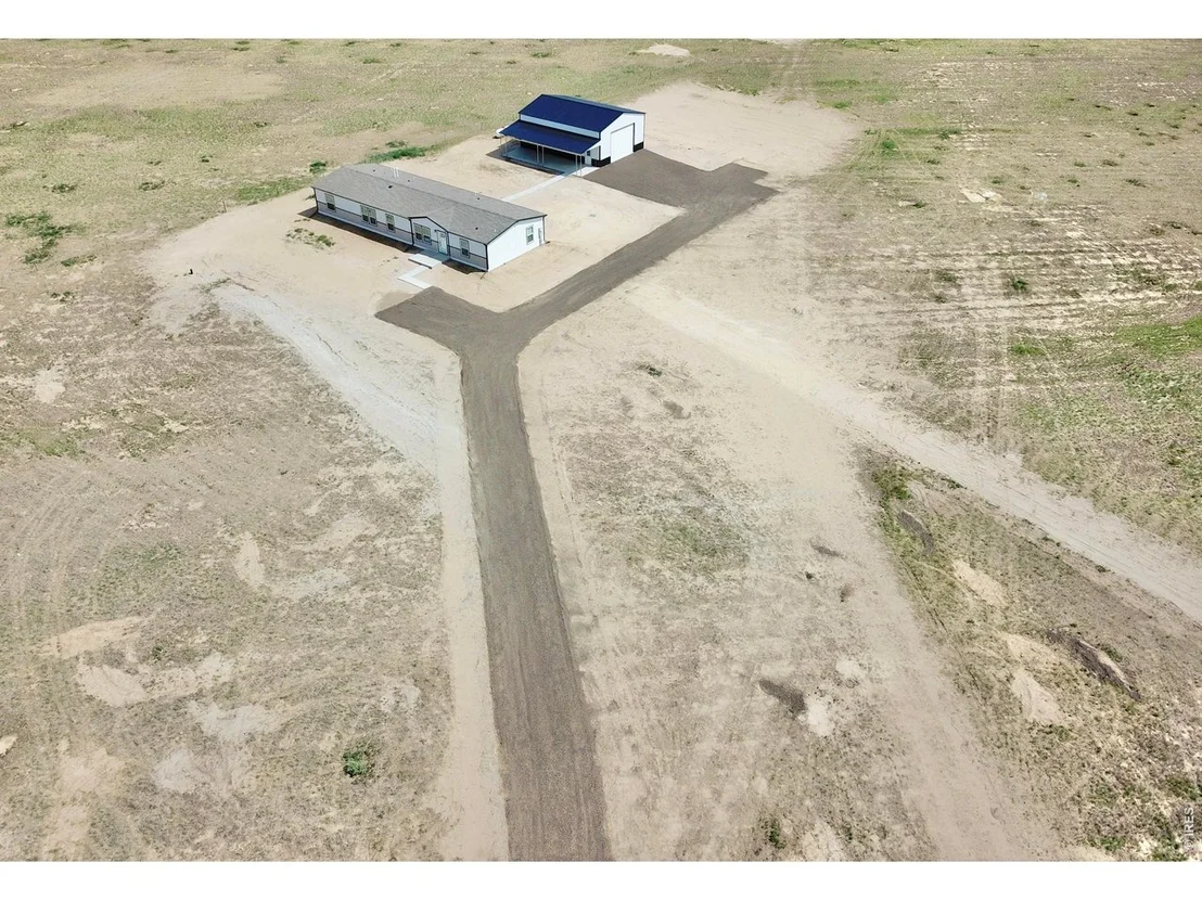 Photo of 41876 County Road 80