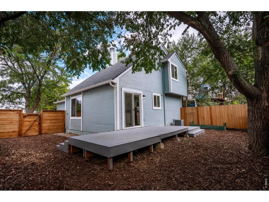 Photo of 1009 Townley Cir