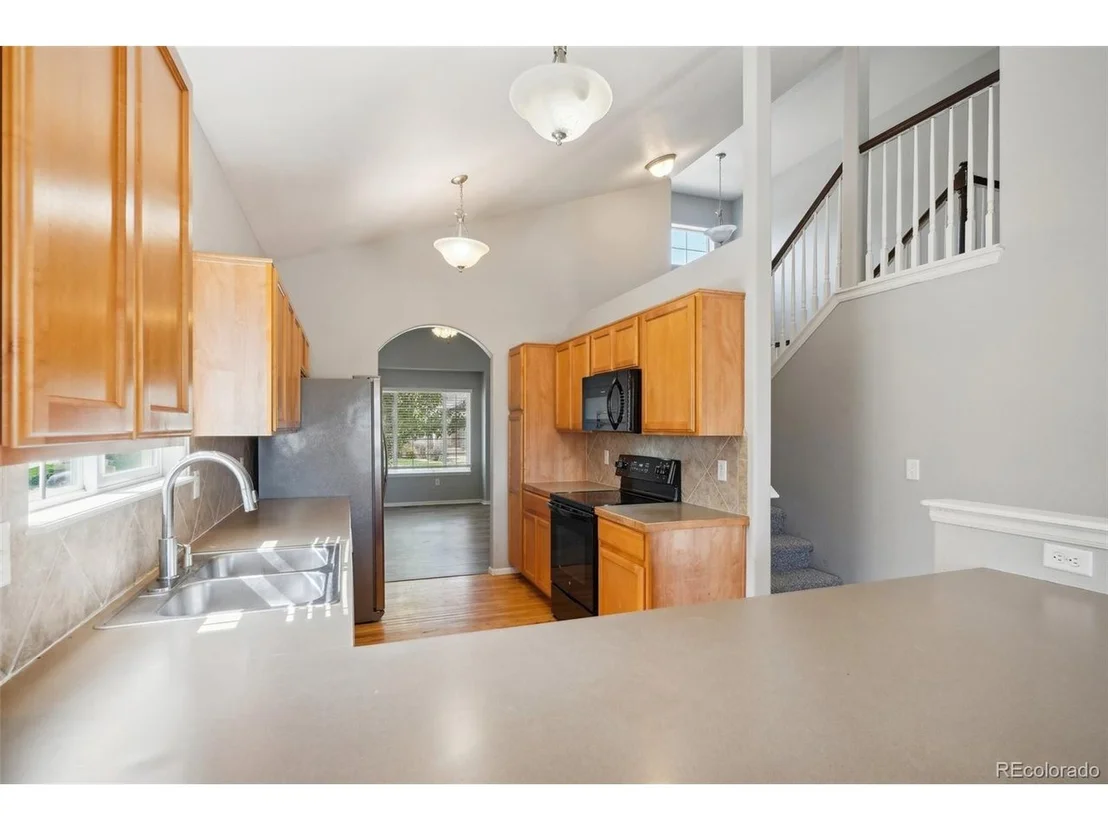 Photo of 9806 Roadrunner Ave