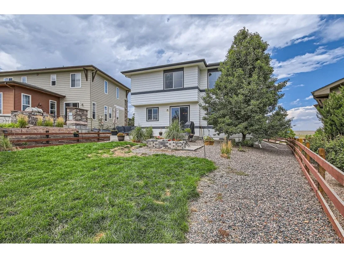 Photo of 9566 Juniper Way