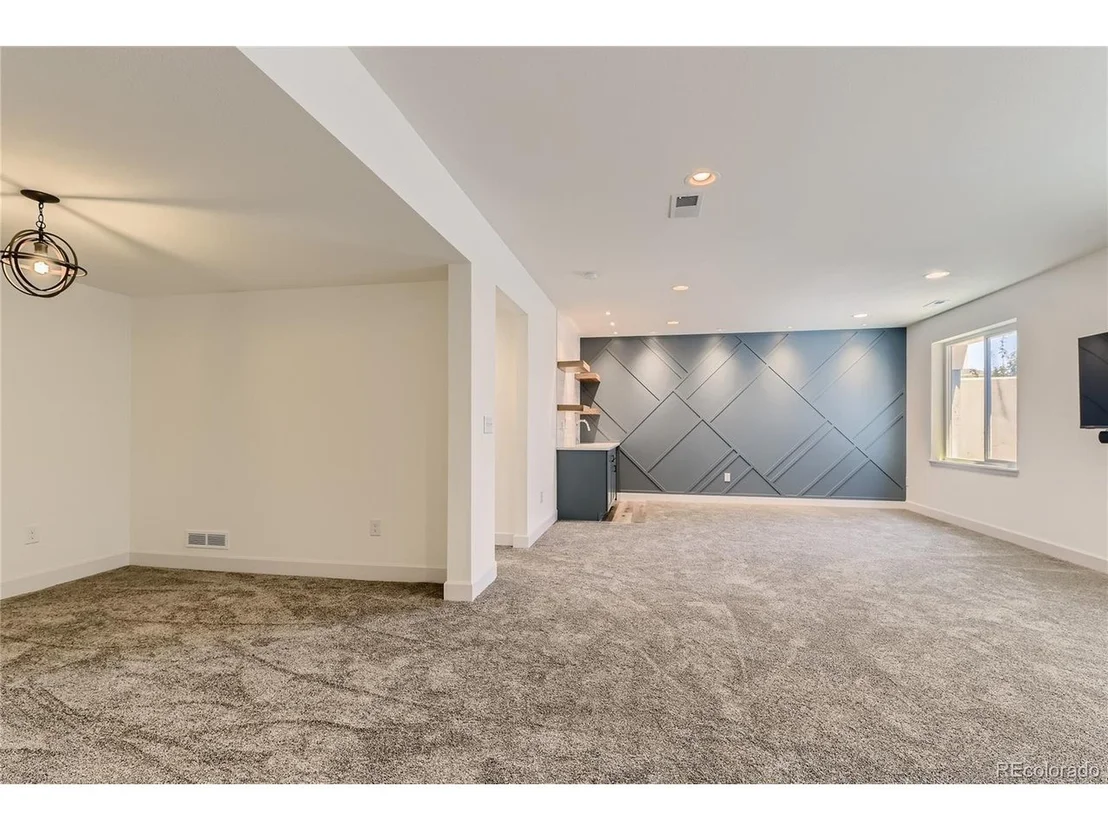 Photo of 23919 E Narrowleaf Pl