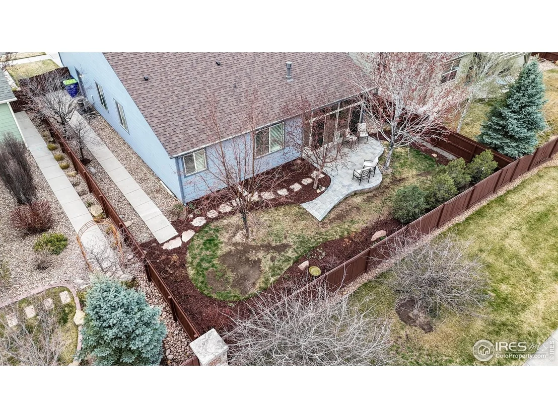 Photo of 5768 Quarry St